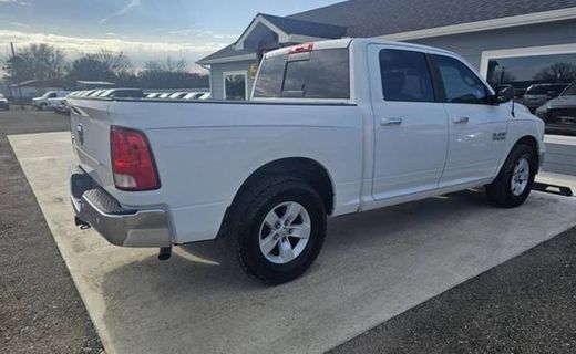 2016 Ram 1500 SLT