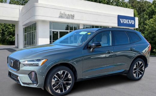 2026 Volvo XC60 Plus Dark
