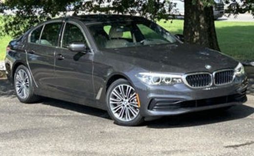 2019 BMW 740I