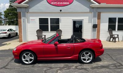 2003 Mazda MX-5 Base