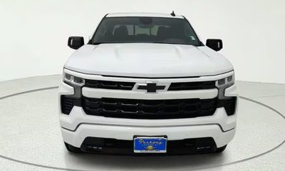 2026 Chevrolet Silverado RST