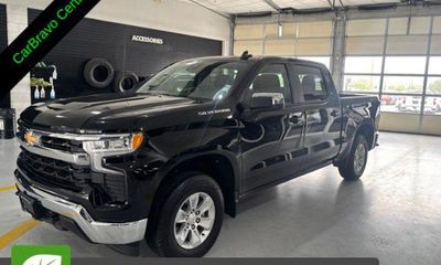 2025 Chevrolet Silverado LT