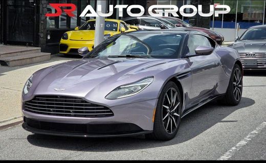 2017 Aston Martin DB11 V12 Coupe