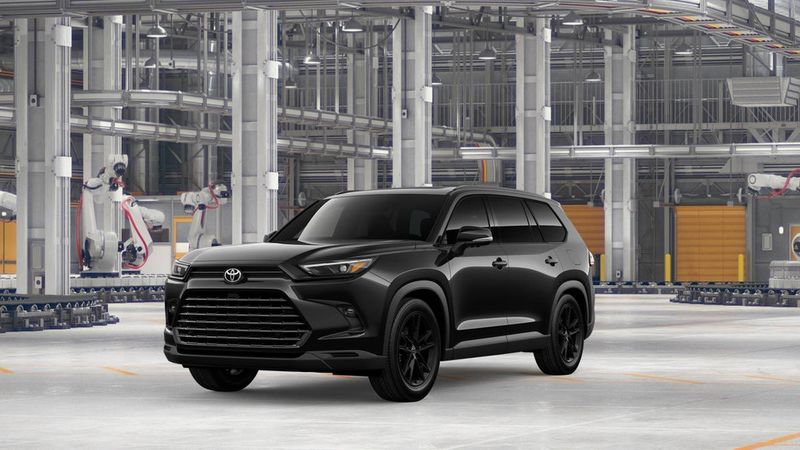 2026 Toyota Grand Highlander — a typically priced live listing