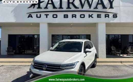 2023 Volkswagen Tiguan 4MOTION SE