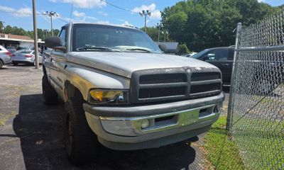 2000 Dodge Ram ST