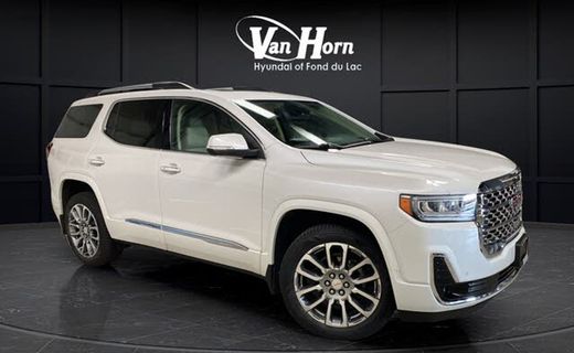 2023 GMC Acadia Denali