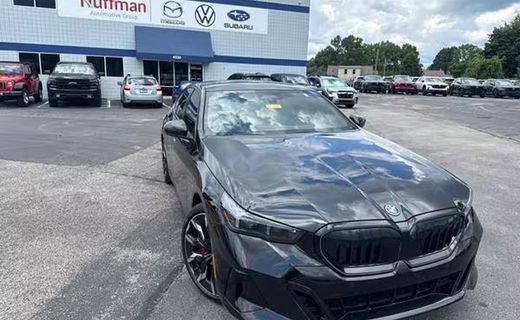 2026 BMW 550E xDrive
