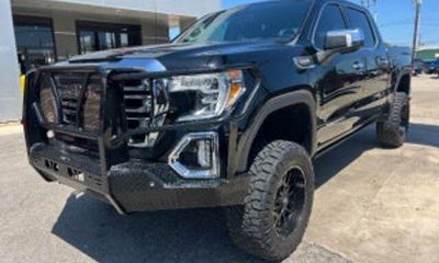 2022 GMC Sierra AT4
