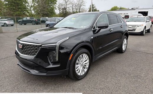 2024 Cadillac XT4 Luxury