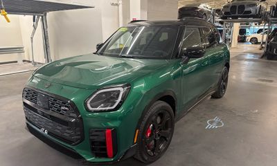 2027 Mini Countryman John Cooper Works