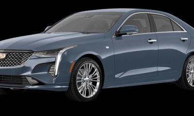 2023 Cadillac CT4 Premium Luxury