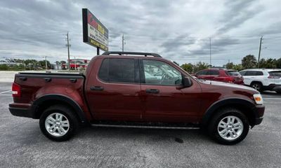 2010 Ford Explorer Sport Trac XLT