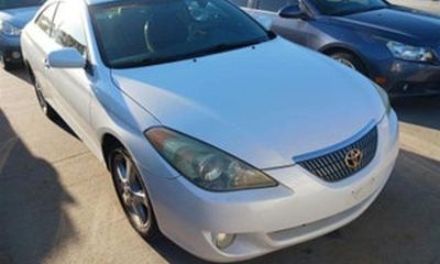 2004 Toyota Camry Solara SE