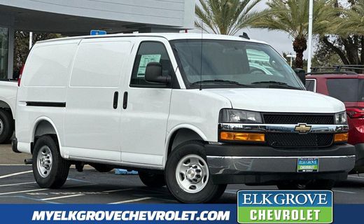 2025 Chevrolet Express 2500