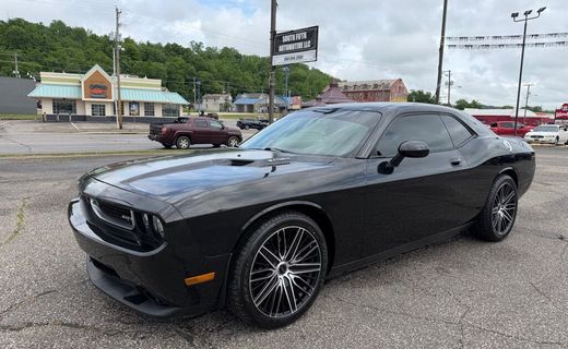 2010 Dodge Challenger SRT8