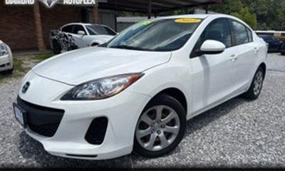 2013 Mazda MAZDA3 SV Base