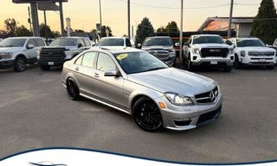 2012 Mercedes-Benz C-Class C63 AMG