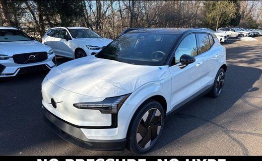 2026 Volvo EX30 Plus