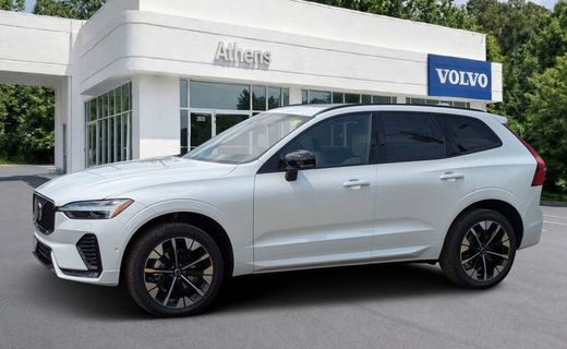2026 Volvo XC60 Plus Dark