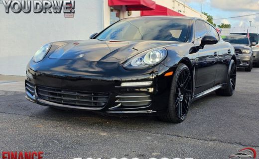 2014 Porsche Panamera 4