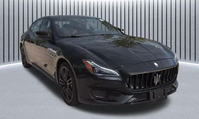 2023 Maserati Quattroporte Modena Q4