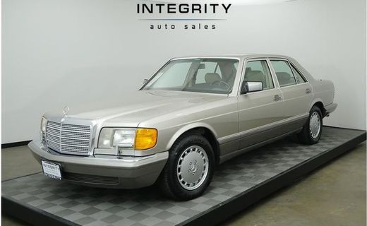 1991 Mercedes-Benz 300 SE