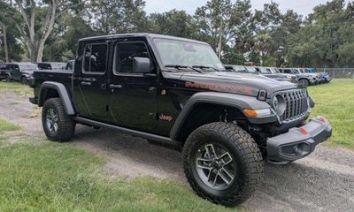 2026 Jeep Gladiator Mojave