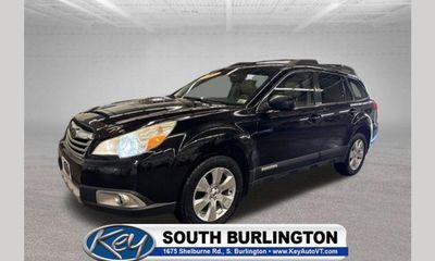 2012 Subaru Outback Limited M R
