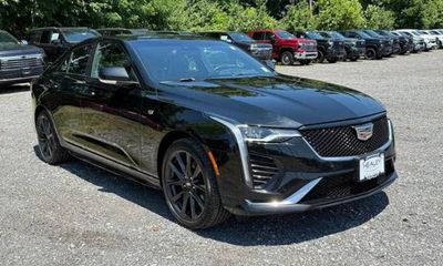 2023 Cadillac CT4 Sport