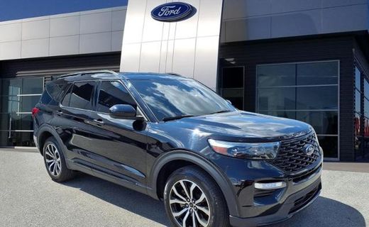 2023 Ford Explorer