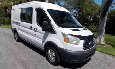 2015 Ford Transit 250 LWB Medium