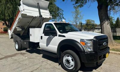 2011 Ford F-550