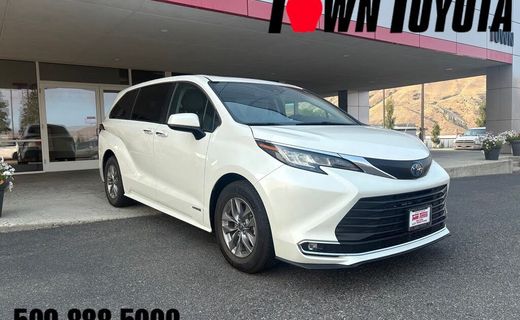 2021 Toyota Sienna XLE
