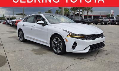 2024 Kia K5 EX