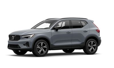 2023 Volvo XC40 Plus Dark
