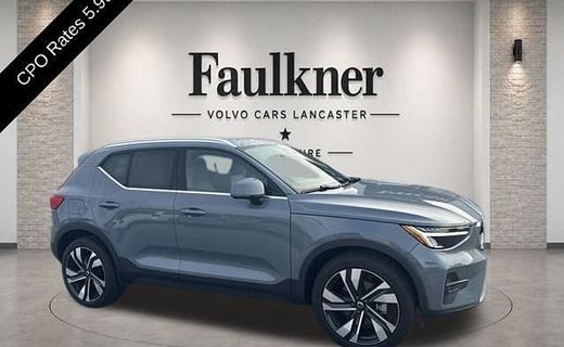2023 Volvo XC40 Ultimate Bright