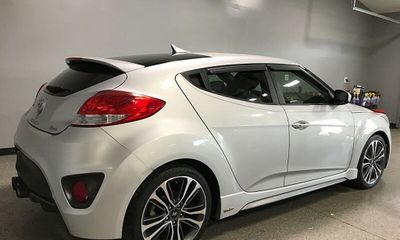 2016 Hyundai Veloster Standard Turbo R