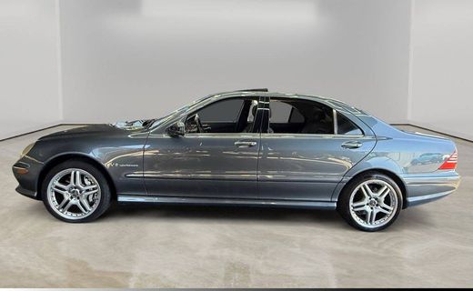 2006 Mercedes-Benz S-Class