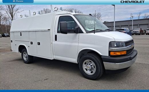 2024 Chevrolet Express 3500 Cutaway