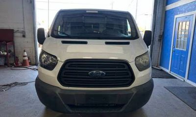 2015 Ford Transit SRW LOW Roof