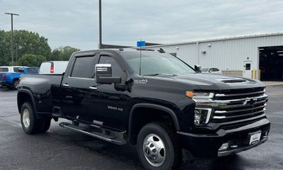 2022 Chevrolet Silverado HD High Country