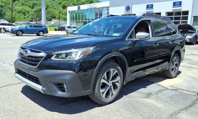 2022 Subaru Outback Touring