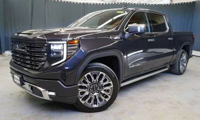 2024 GMC Sierra Denali Ultimate