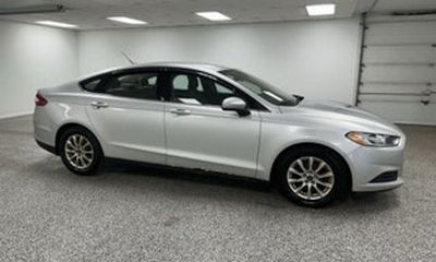 2016 Ford Fusion S