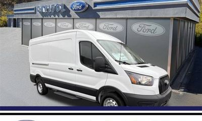 2026 Ford Transit Medium Roof