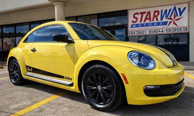 2015 Volkswagen Beetle 18T Classic