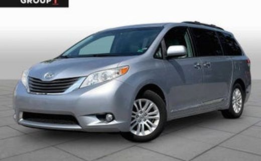 2015 Toyota Sienna XLE