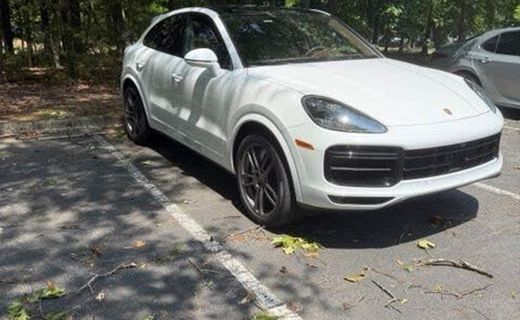 2023 Porsche Cayenne