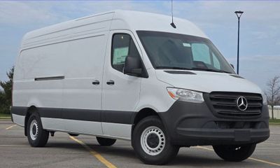 2026 Mercedes-Benz Sprinter 907